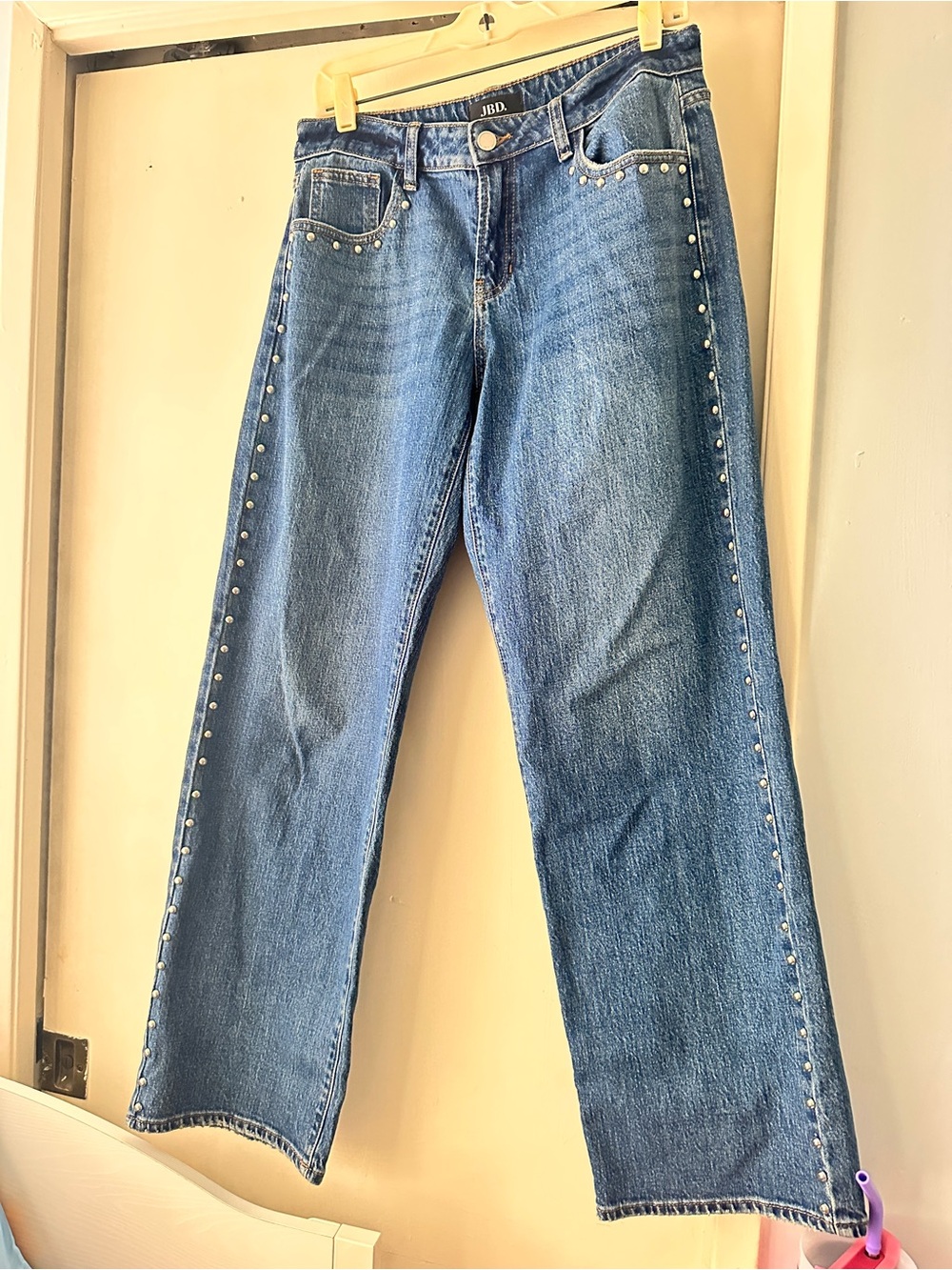 Women's Straight-Leg Studded Jeans in Blue